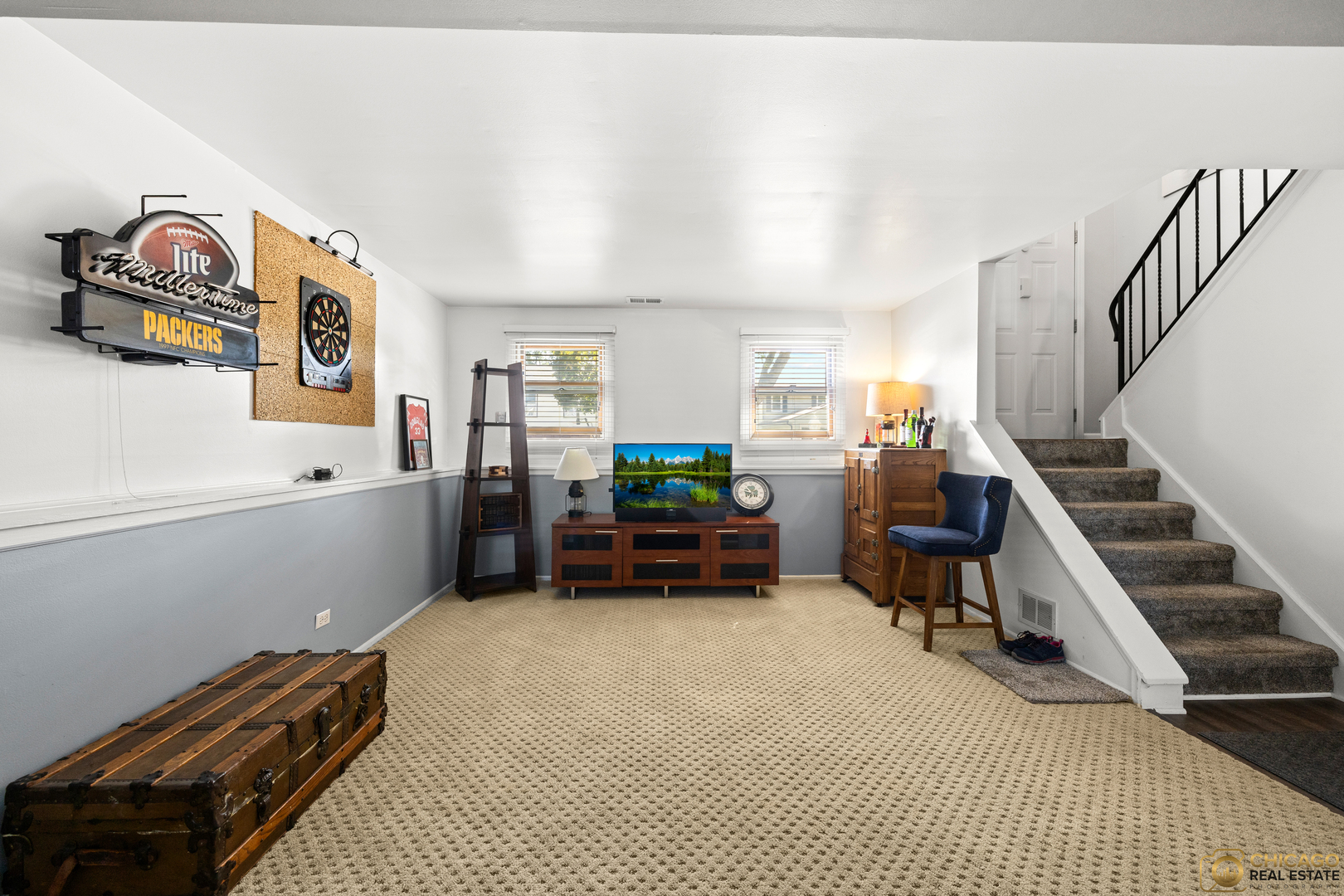 Roselle, Illinois 60172, United States, 3 Bedrooms Bedrooms, ,2 BathroomsBathrooms,Residential,Active,215819