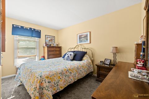 Tiny photo for 1190 Singleton Drive, Roselle, IL 60172 (MLS # 12425390)