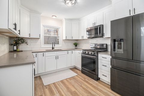 Tiny photo for 18947 Ridgewood Avenue, Lansing, IL 60438 (MLS # 12557494)