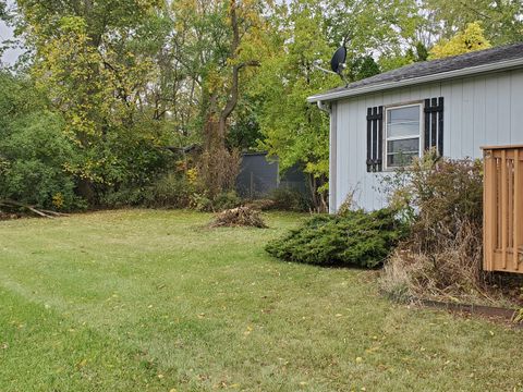 Tiny photo for 24471 W POPLAR Street, Round Lake, IL 60073 (MLS # 12500315)