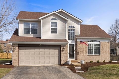 Tiny photo for 604 Berkshire Court, Oswego, IL 60543 (MLS # 12577430)