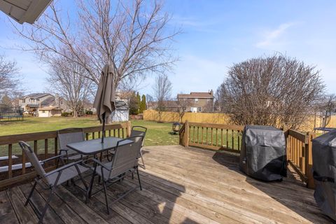 Tiny photo for 604 Berkshire Court, Oswego, IL 60543 (MLS # 12577430)