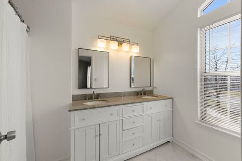 Tiny photo for 604 Berkshire Court, Oswego, IL 60543 (MLS # 12577430)