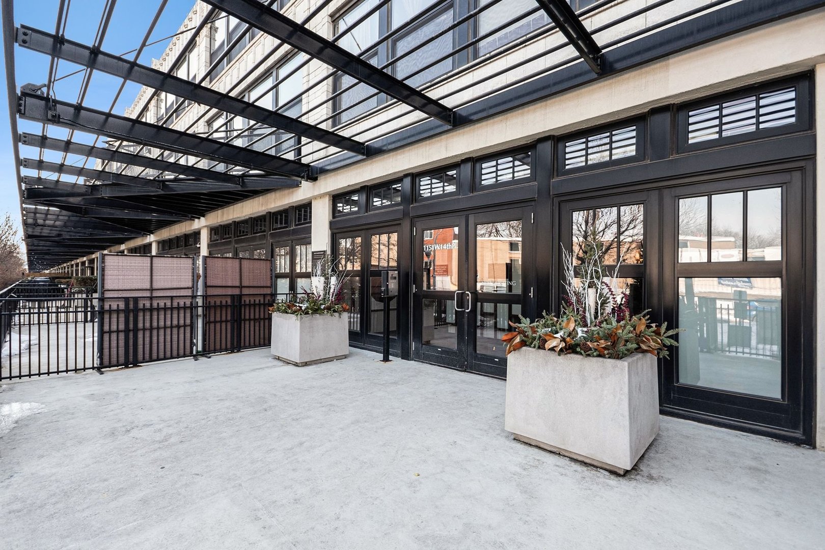 1151 W 14th Place 242