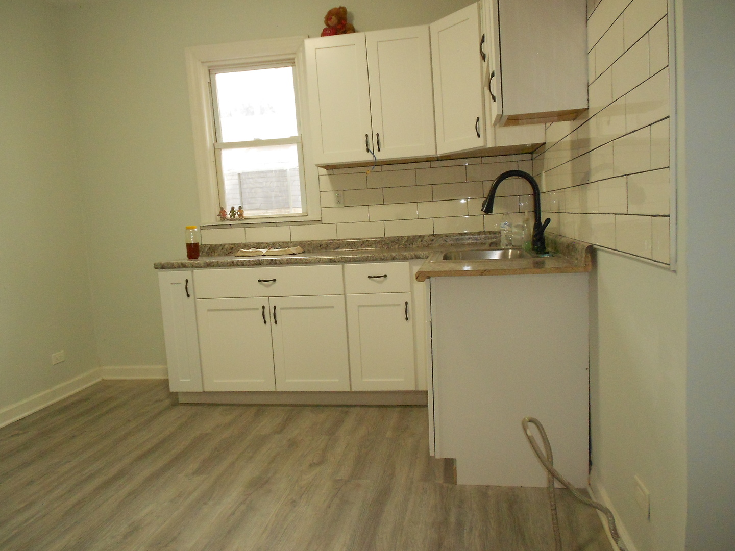 7417 S Maryland Avenue