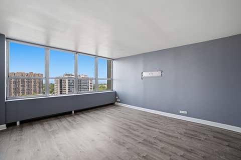 Tiny photo for 655 W IRVING PARK Road #1704, Chicago, IL 60613 (MLS # 12708518)