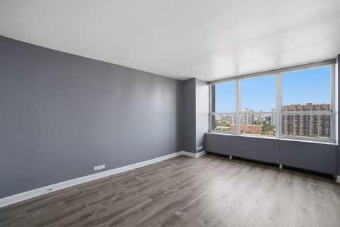 Tiny photo for 655 W IRVING PARK Road #1704, Chicago, IL 60613 (MLS # 12708518)