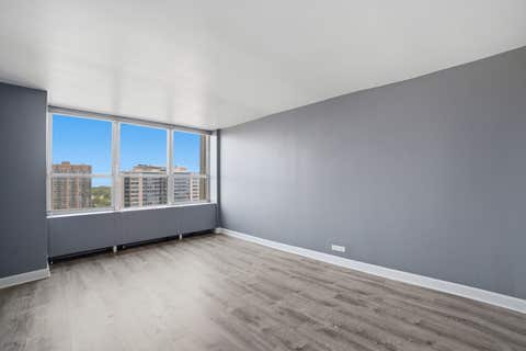 Tiny photo for 655 W IRVING PARK Road #1704, Chicago, IL 60613 (MLS # 12708518)