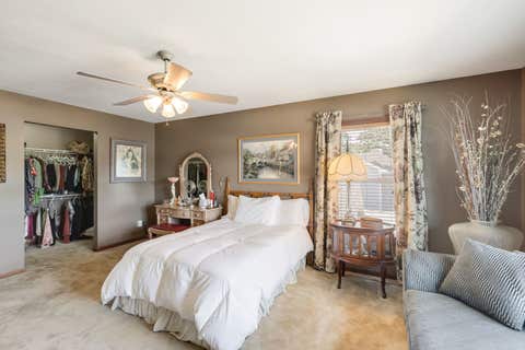 Tiny photo for 2019 N Woodlawn Park Avenue, McHenry, IL 60051 (MLS # 12707709)