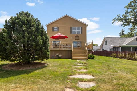 Tiny photo for 2019 N Woodlawn Park Avenue, McHenry, IL 60051 (MLS # 12707709)