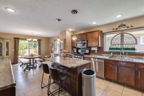 Tiny photo for 2019 N Woodlawn Park Avenue, McHenry, IL 60051 (MLS # 12707709)