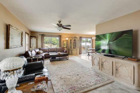 Tiny photo for 2019 N Woodlawn Park Avenue, McHenry, IL 60051 (MLS # 12707709)