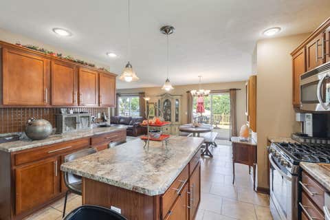 Tiny photo for 2019 N Woodlawn Park Avenue, McHenry, IL 60051 (MLS # 12707709)