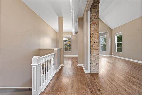 Tiny photo for 2924 N Talman Avenue #3, Chicago, IL 60618 (MLS # 12511637)