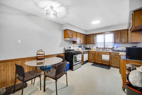 Tiny photo for 1226 Arnold Avenue, Rockford, IL 61108 (MLS # 12538248)