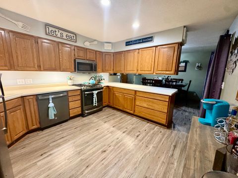Tiny photo for 308 N Alexander Street, Clinton, IL 61727 (MLS # 12491671)