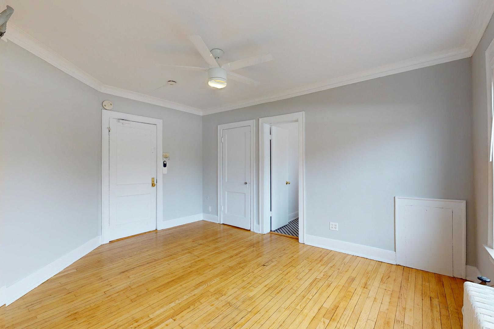 7 W Campbell Street 3