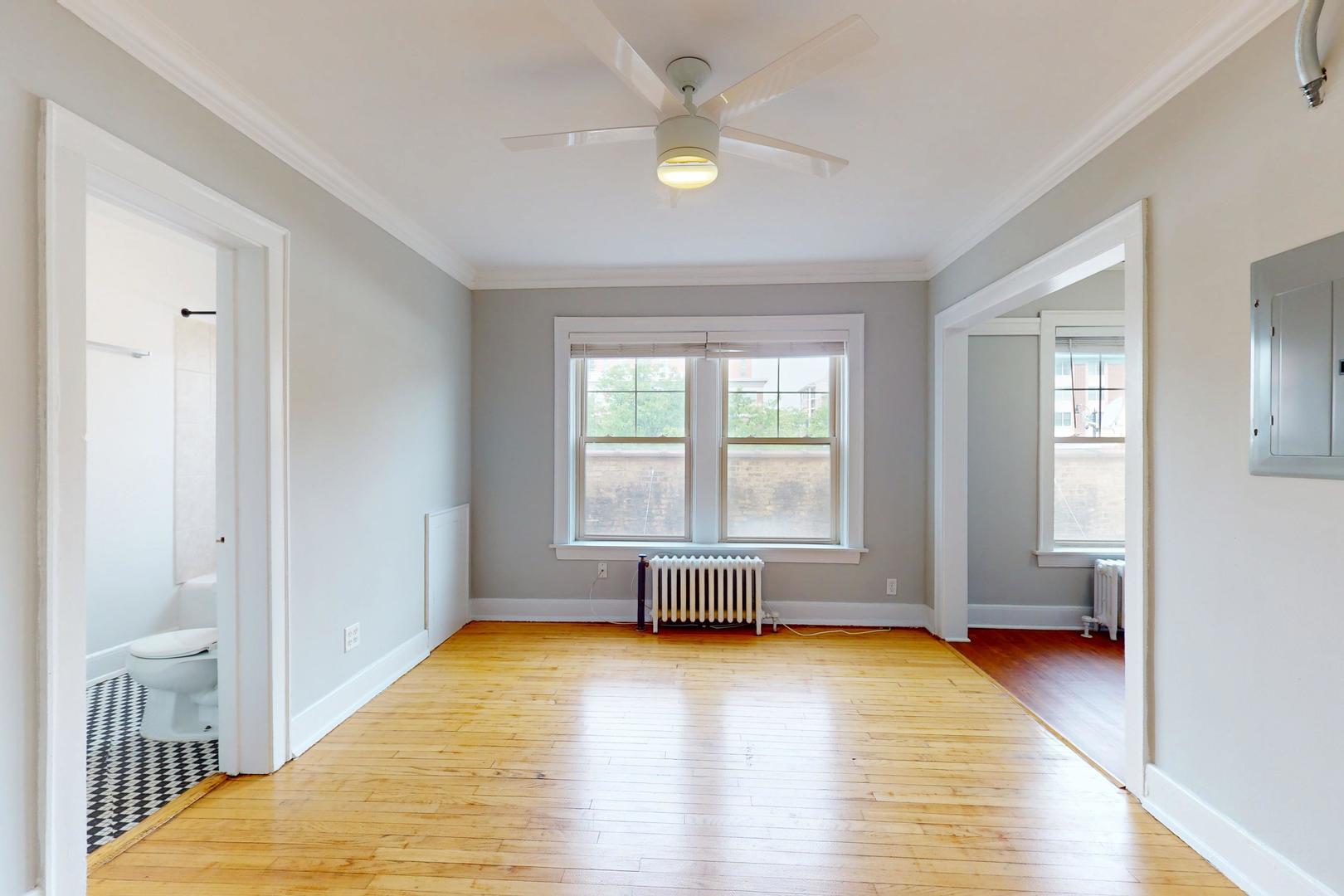 7 W Campbell Street 3