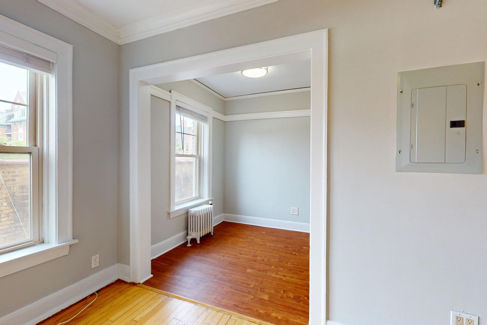 7 W Campbell Street 3