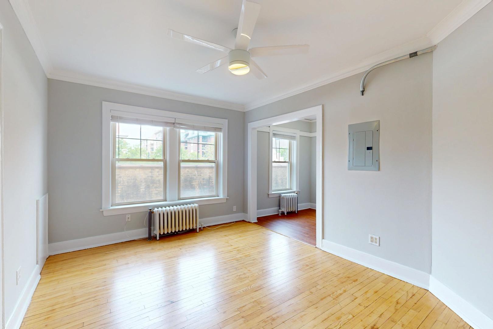 7 W Campbell Street 3
