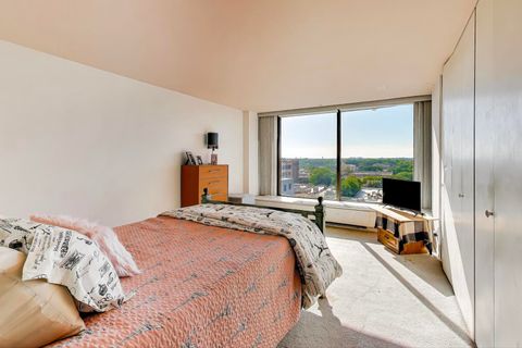 Tiny photo for 5455 N Sheridan Road #1015, Chicago, IL 60640 (MLS # 12520735)