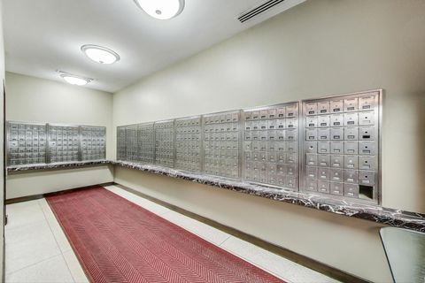 Tiny photo for 5455 N Sheridan Road #1015, Chicago, IL 60640 (MLS # 12520735)