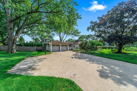 Tiny photo for 2300 Kaneville Road, Geneva, IL 60134 (MLS # 12478300)