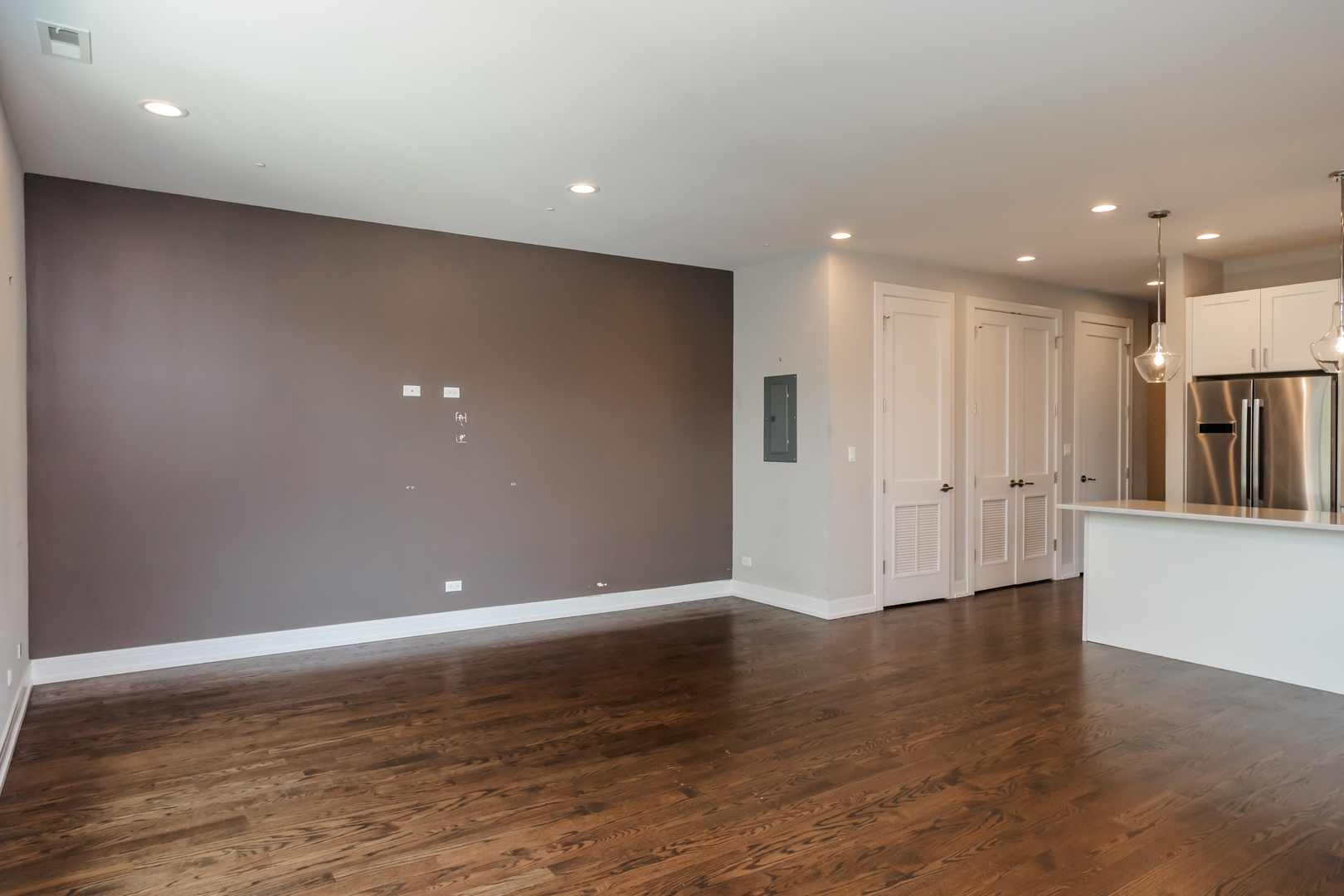2303 W Wilcox Street 2W