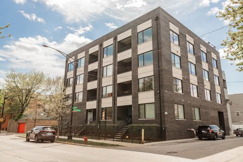 2303 W Wilcox Street 2W Chicago IL 60612