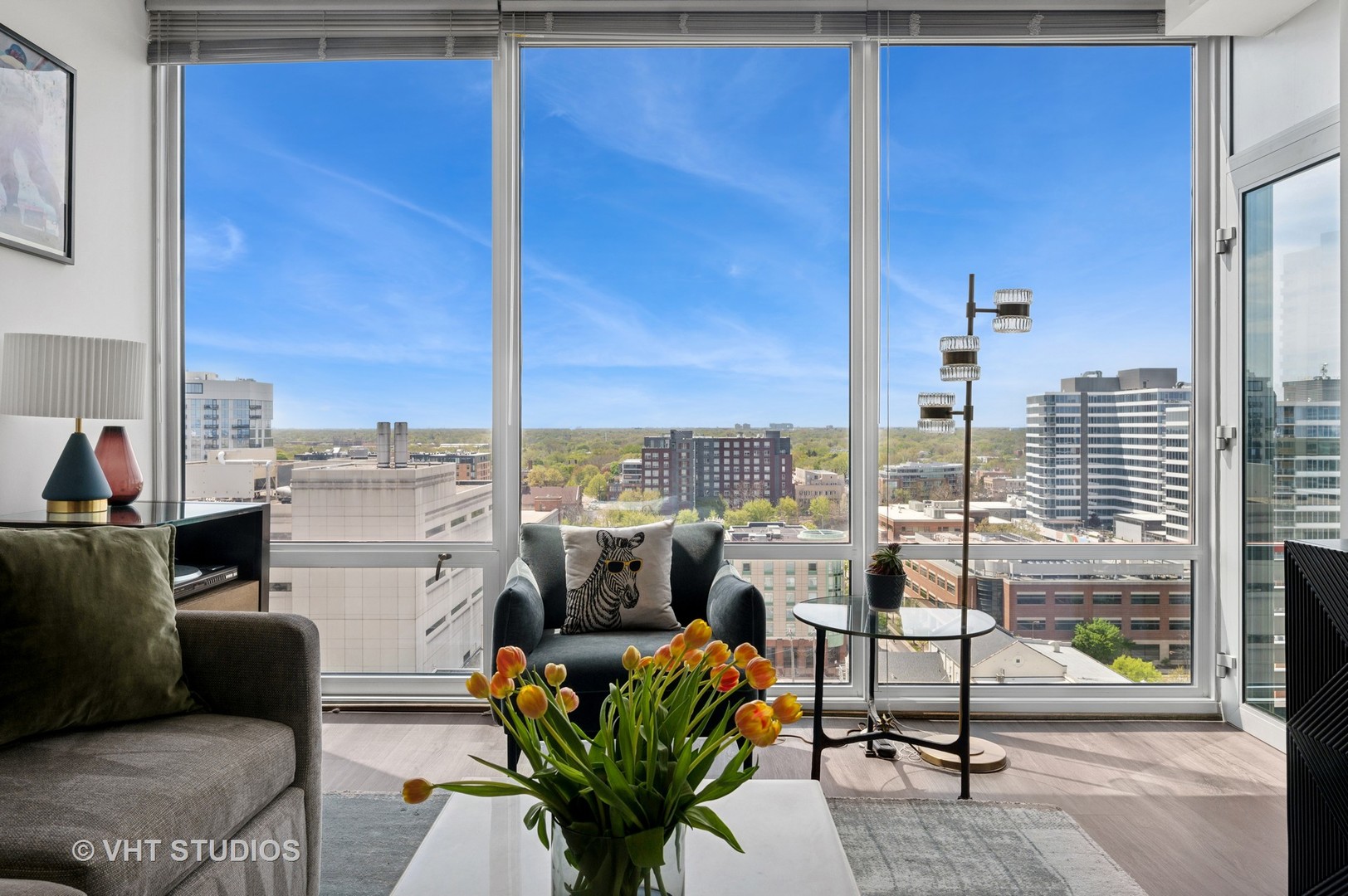800 Elgin Road PH08