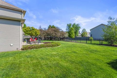 Tiny photo for 2208 Mullikin Drive, Champaign, IL 61822 (MLS # 12627161)