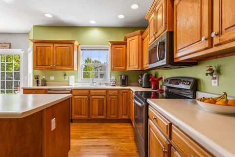 Tiny photo for 2208 Mullikin Drive, Champaign, IL 61822 (MLS # 12627161)