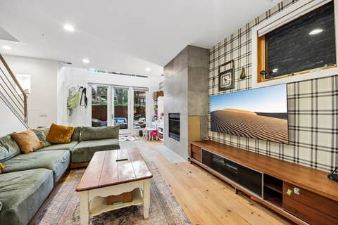 Tiny photo for 1050 N MARSHFIELD Avenue #1, Chicago, IL 60622 (MLS # 12737953)