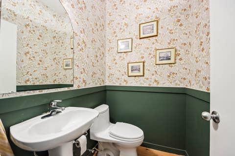Tiny photo for 1050 N MARSHFIELD Avenue #1, Chicago, IL 60622 (MLS # 12737953)