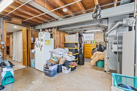 Tiny photo for 10055 S Fairfield Avenue, Chicago, IL 60655 (MLS # 12638025)