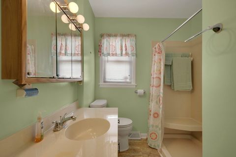 Tiny photo for 1847 Sunnyside Avenue, Kankakee, IL 60901 (MLS # 12434223)