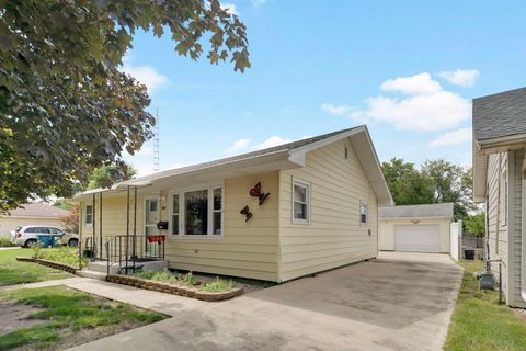Tiny photo for 1847 Sunnyside Avenue, Kankakee, IL 60901 (MLS # 12434223)