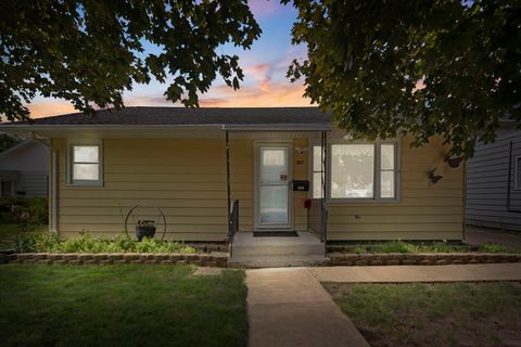 Photo of 1847 Sunnyside Avenue, Kankakee, IL 60901 (MLS # 12434223)