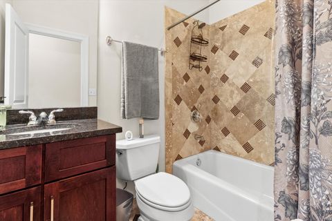 Tiny photo for 450 E Bowen Avenue #2W, Chicago, IL 60653 (MLS # 12561817)