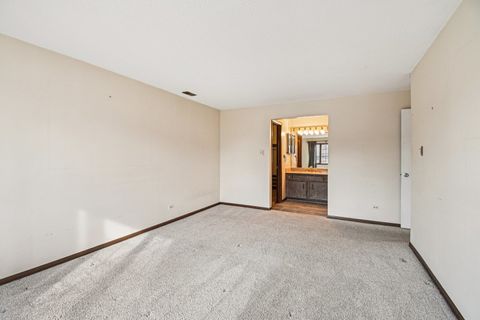 Tiny photo for 7652 W Golf Drive #2A, Palos Heights, IL 60463 (MLS # 12578584)