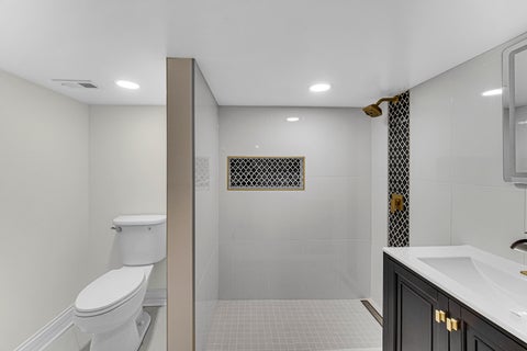 Tiny photo for 6341 N Campbell Avenue, Chicago, IL 60659 (MLS # 12714135)