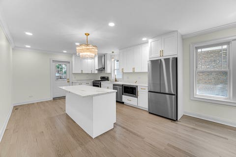 Tiny photo for 6341 N Campbell Avenue, Chicago, IL 60659 (MLS # 12714135)