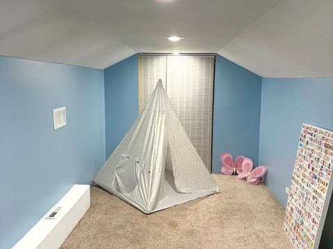 Tiny photo for Algonquin, IL 60102 (MLS # 12582822)