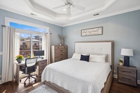 Tiny photo for 3331 N Seminary Avenue #3, Chicago, IL 60657 (MLS # 12445549)