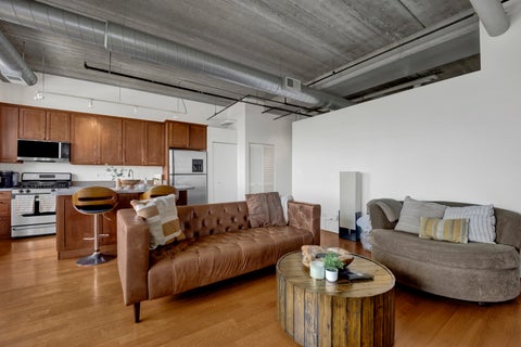Tiny photo for 811 W 15th Place #804, Chicago, IL 60608 (MLS # 12682753)