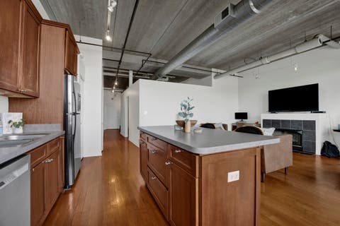 Tiny photo for 811 W 15th Place #804, Chicago, IL 60608 (MLS # 12682753)