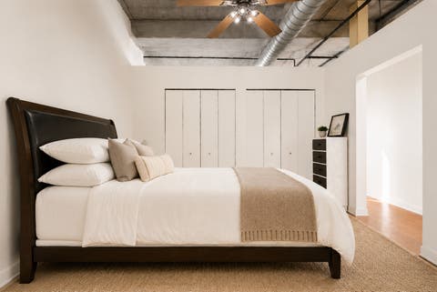 Tiny photo for 811 W 15th Place #804, Chicago, IL 60608 (MLS # 12682753)