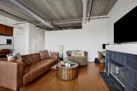 Tiny photo for 811 W 15th Place #804, Chicago, IL 60608 (MLS # 12682753)