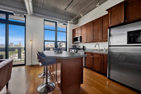 Tiny photo for 811 W 15th Place #804, Chicago, IL 60608 (MLS # 12682753)