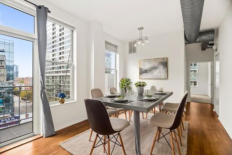 Tiny photo for 1631 S Michigan Avenue #604, Chicago, IL 60616 (MLS # 12496905)